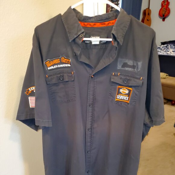Genuine Harley-Davidson Service Shirt – 2XLT Rare find 😊 Faded but super cool! - Picture 1 of 7